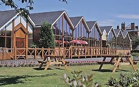 Ramada Stage Hotel Wigston 4*